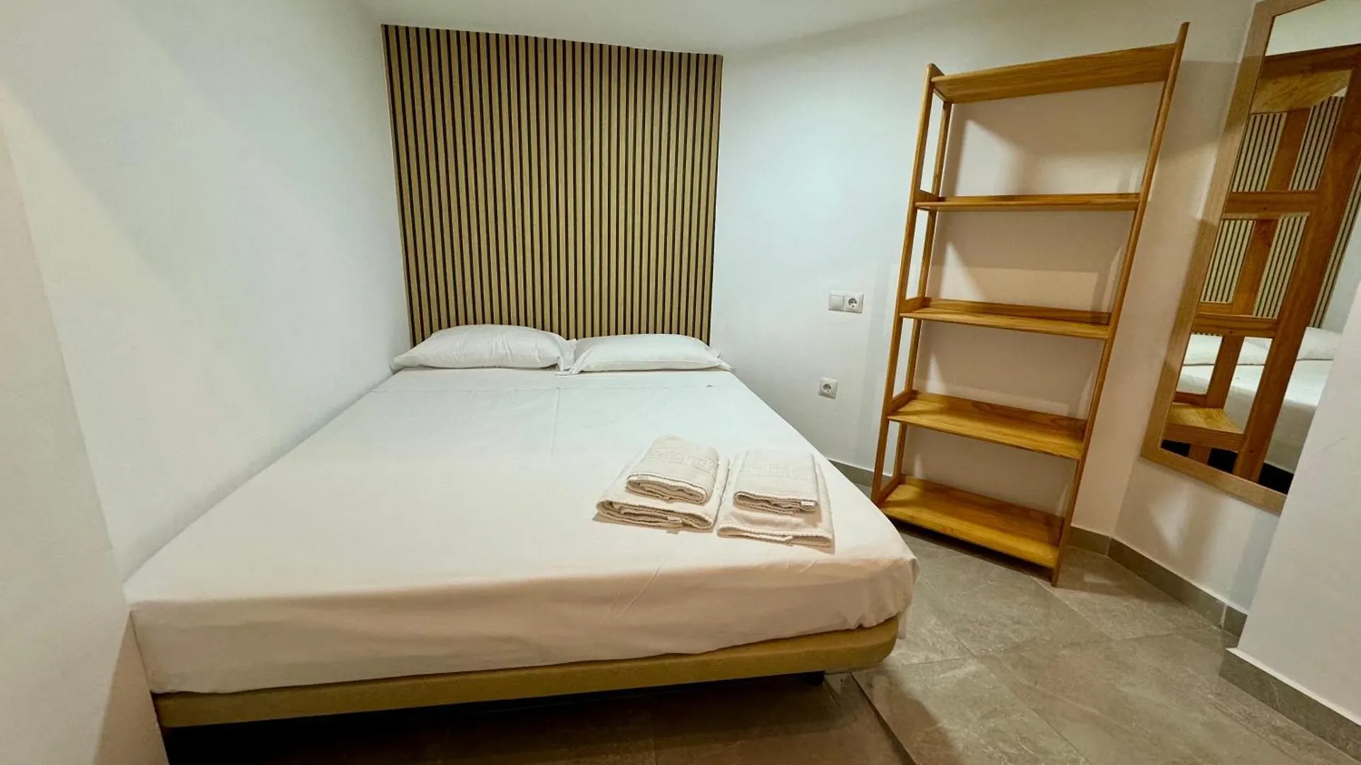 Suite La Bella Torre Del Mar 0*,  Spain